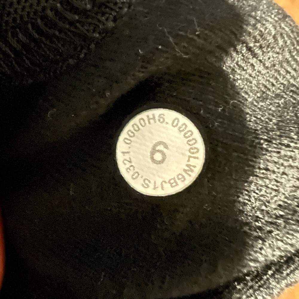 Lululemon Ready to Rulu Jogger Crop- size 6 - Picture 3 of 8